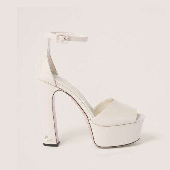 NWT Miu Miu Platform Sandals Beige Patent Leather Block High Heels Sz 41 - Picture 2 of 9